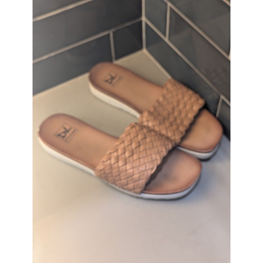 Dirty Laundry Women's Enjoy It Slide Sandal Natural 9.5/10